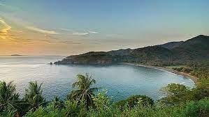 Pesona Panorama Pesisir Pantai & Sunset Bali Lombok